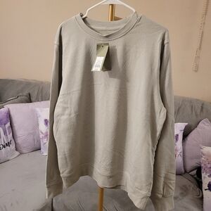 Goodfellow & co., stylish  green sweatshirt